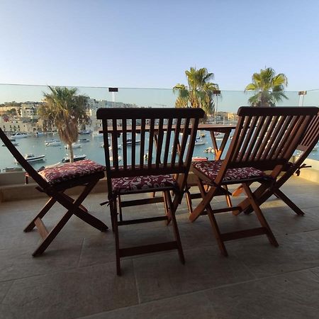 Aquamarine Sea Front Apartments - Second Floor マルサスカーラ エクステリア 写真