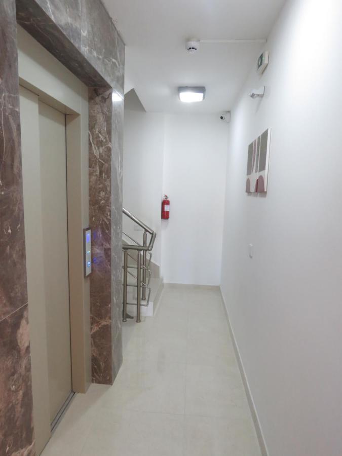 Aquamarine Sea Front Apartments - Second Floor マルサスカーラ エクステリア 写真