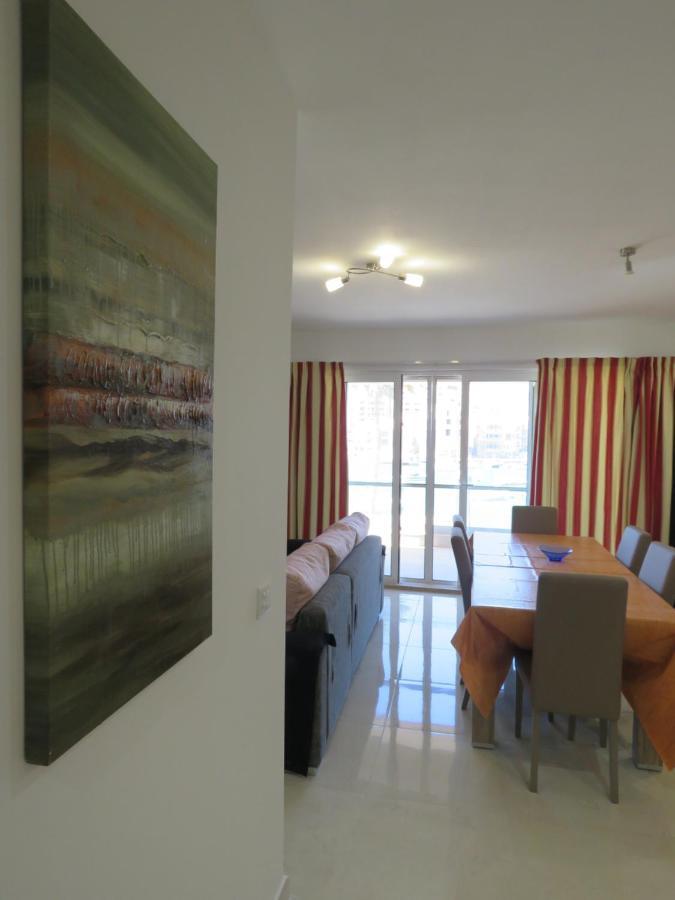 Aquamarine Sea Front Apartments - Second Floor マルサスカーラ エクステリア 写真